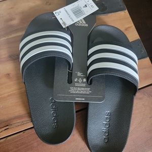 Boys Adidas black slides